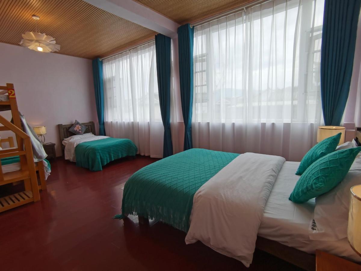 Mama Naxi Guesthouse Lijiang (Yunnan) Exterior foto