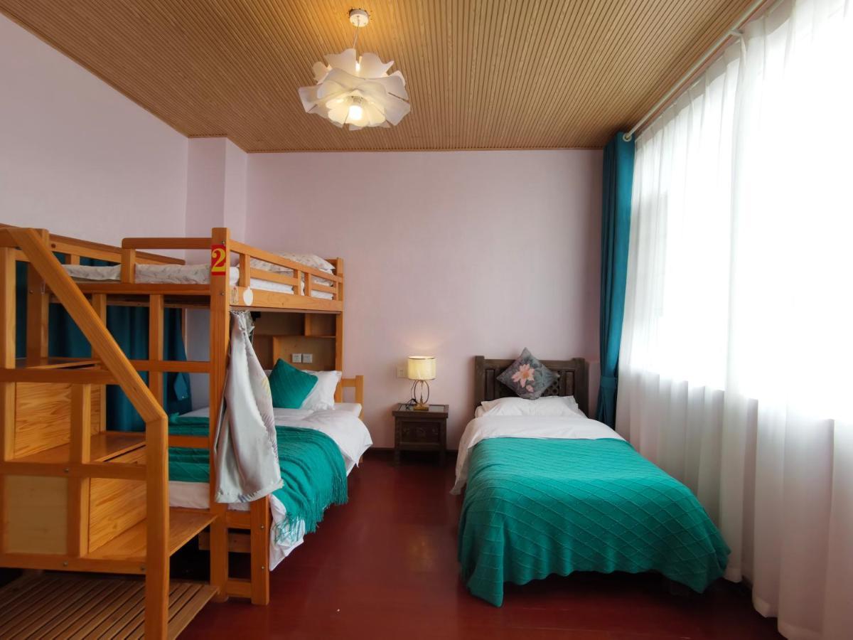 Mama Naxi Guesthouse Lijiang (Yunnan) Exterior foto